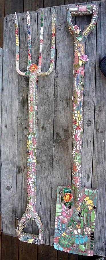 mosaic-garden-tools