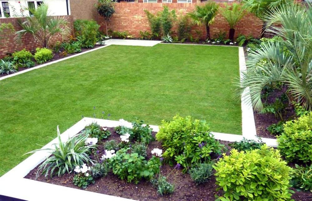 small garden ideas with edging