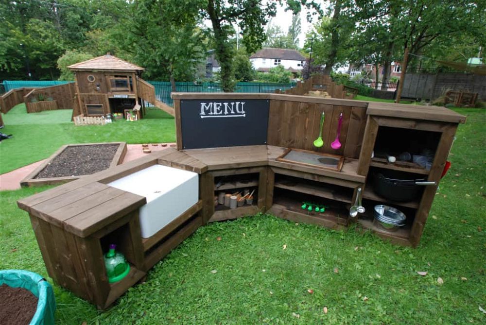 mud kitchen