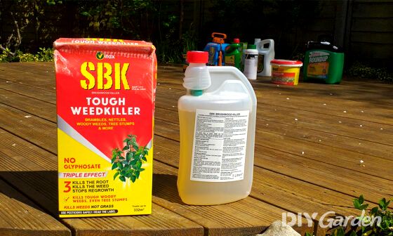10 Best Strong Weed Killers UK Tested (2026 Review)