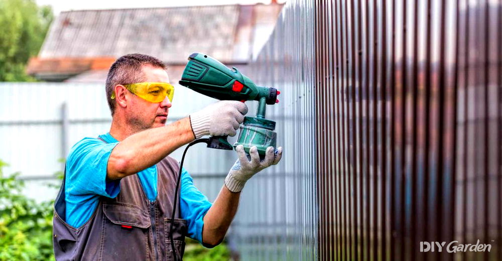 7 Best Fence Sprayers for Fast Painting (2023 Review UK)