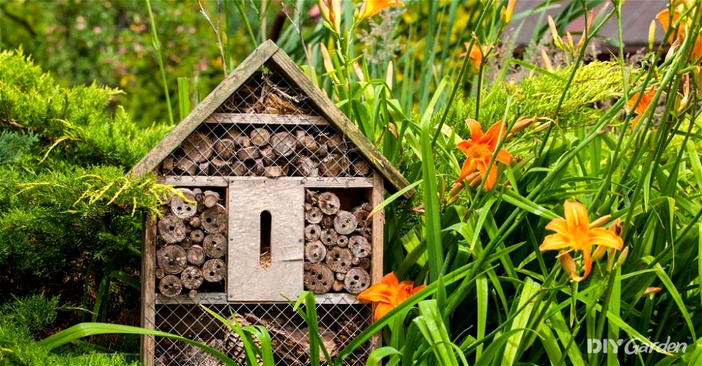 5 Best Insect & Bug Hotels For Your Garden (2023 Review UK)