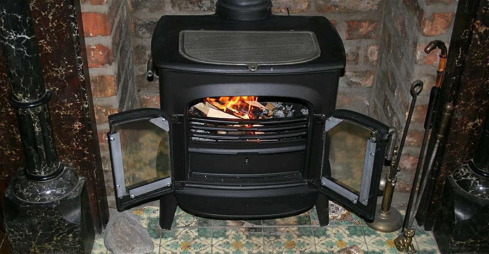 7 Best Wood Burning Stove Fans (2023 Review UK)