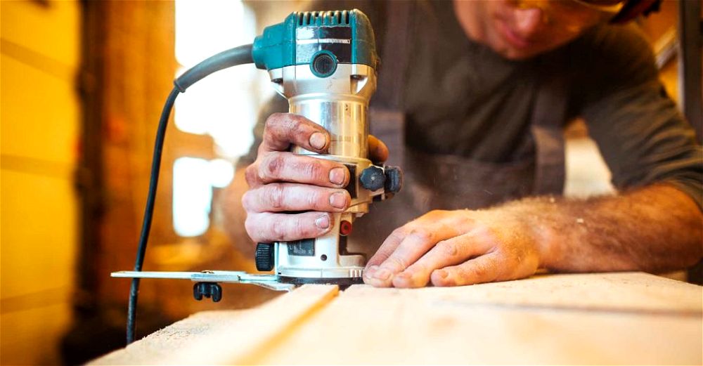 8 Best Router Tables: Benchtop & Floor Standing (2023 Review)