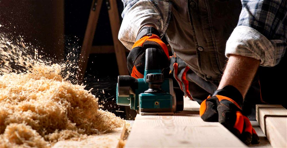 best-cordless-planers