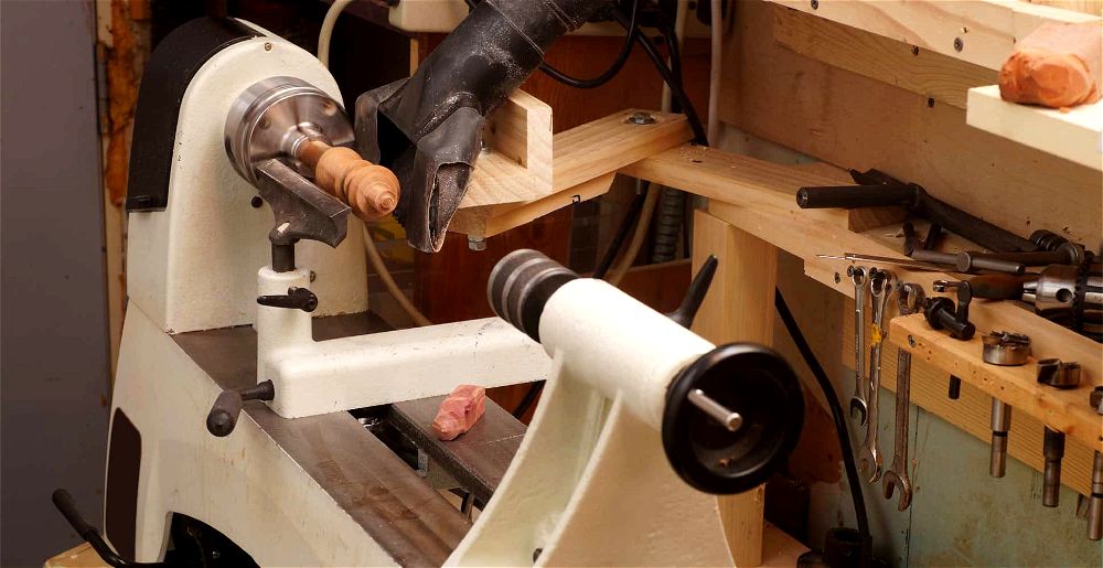 best-wood-turning-lathes-for-the-uk-market