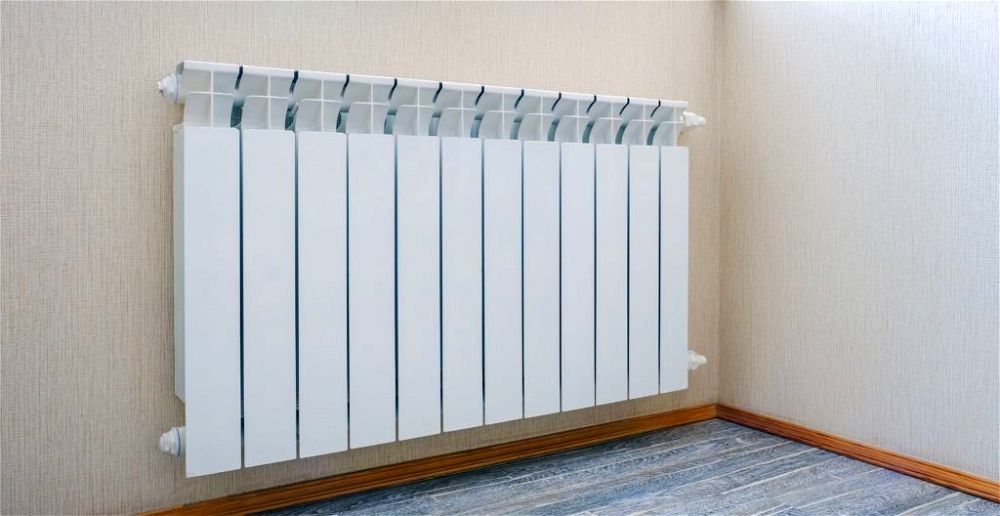 4 Best Wall Mounted Electric Panel Heaters (2022 Review UK)