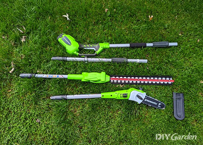 Greenworks-G40PSHK2-Cordless-2-in-1-Pole-Saw-&-Pole-Hedge-Trimmer-Review-design