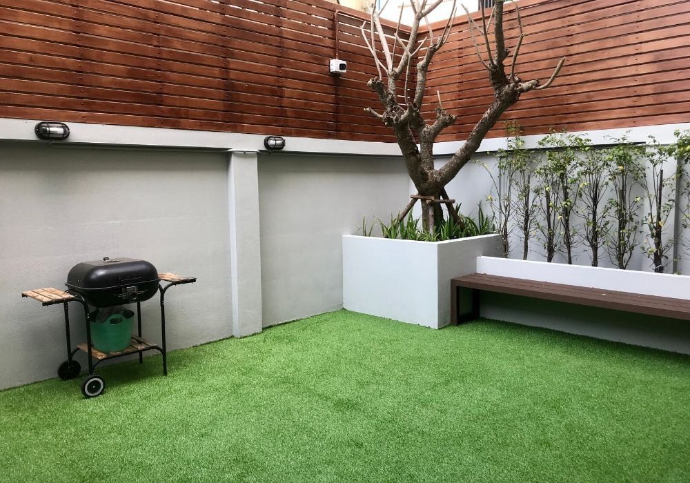 artificial-grass-benefit-increases-property-value