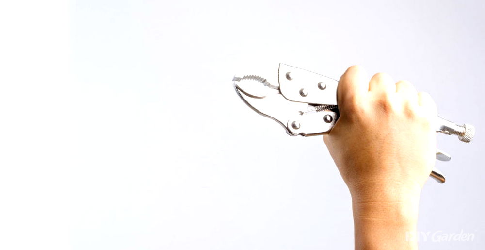 6 Best Mole Grips for the & Garage (2023 Review UK)
