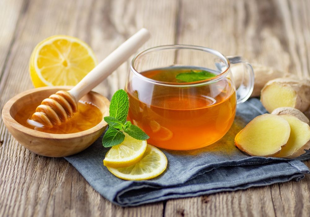 mint-ginger-lemon-honey-tea