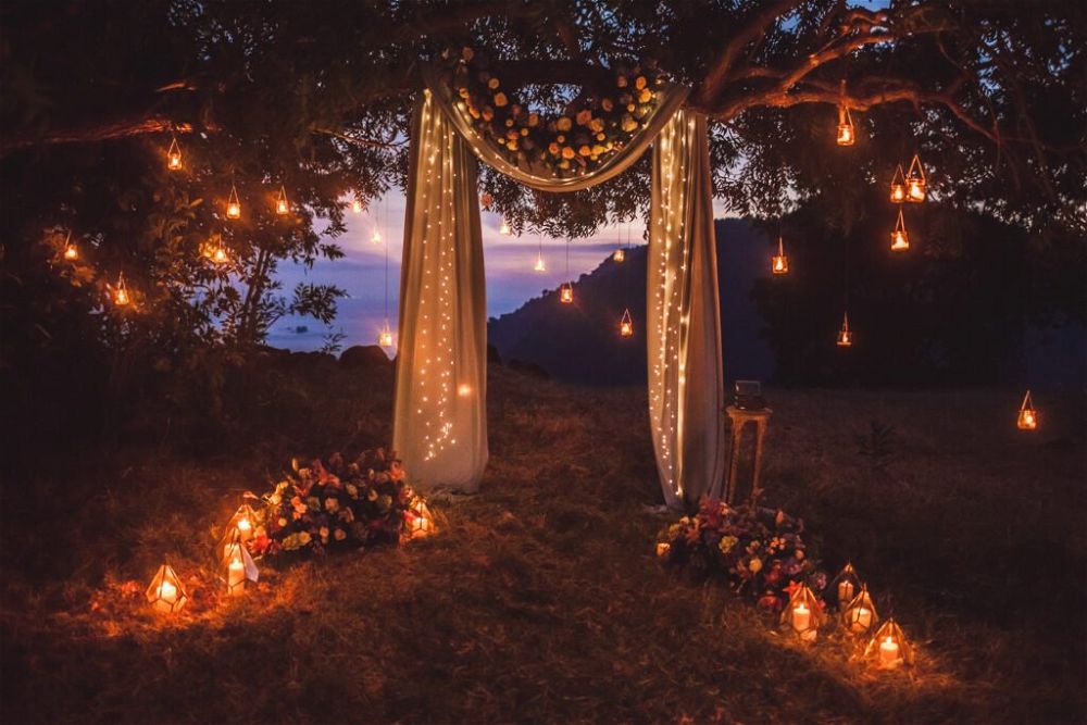21. Garden Wedding Lights