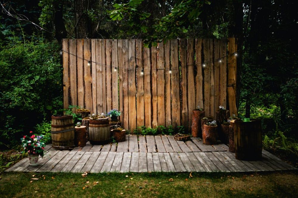 23. Wooden Garden Wall