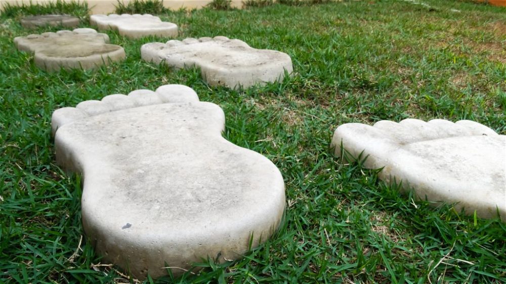 19. Garden Stepping Stones