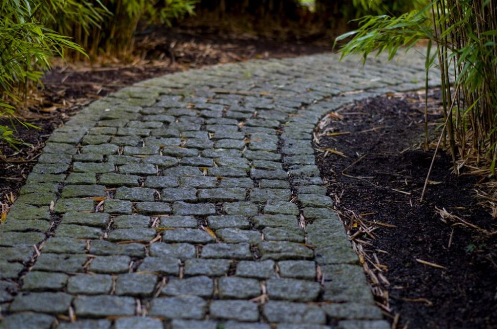 21. Garden Path Paving