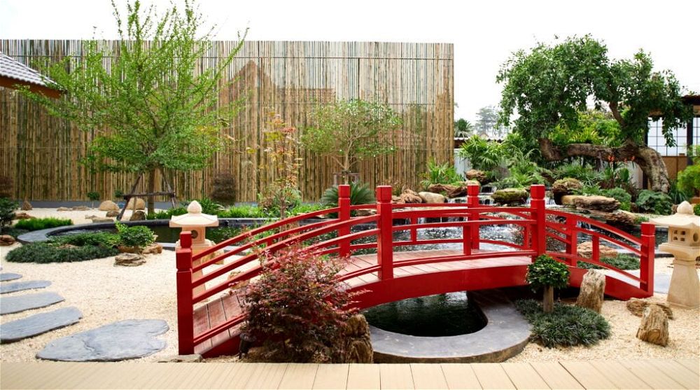 21. Japanese Theme Garden
