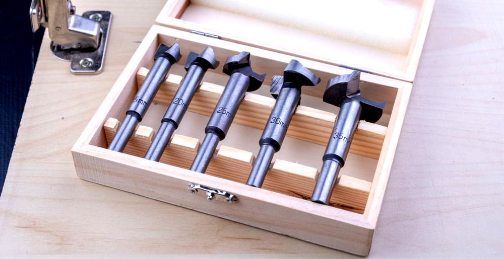 7 Best Corded Hammer Drills UK (2022 Review) DIY Garden™