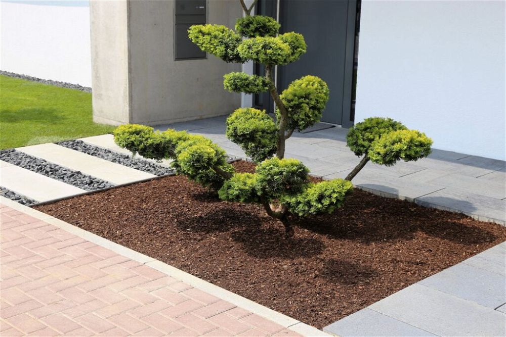 17. Modern Front Garden Landscaping