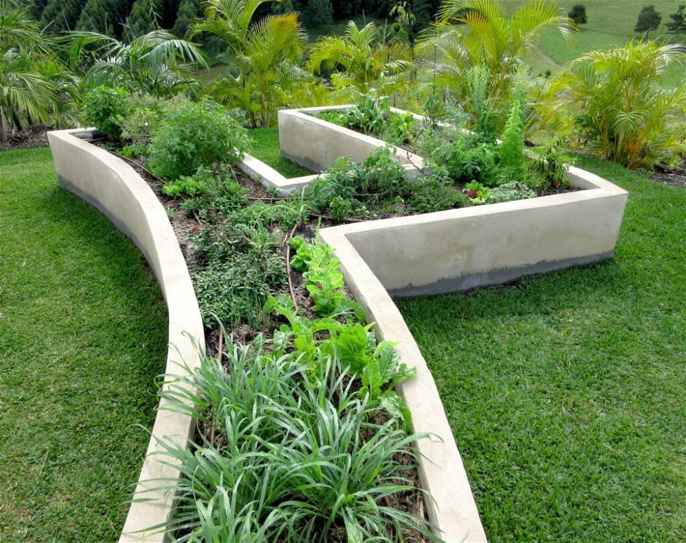 20. Landscaping Rasied Garden Beds