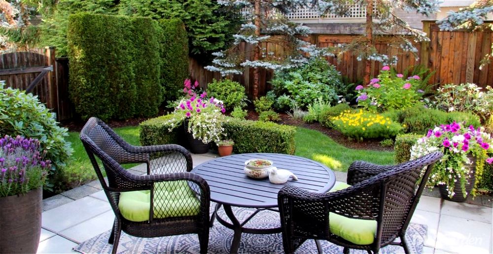 50 Clever Ideas to Make a Small Garden Look Bigger (2024)