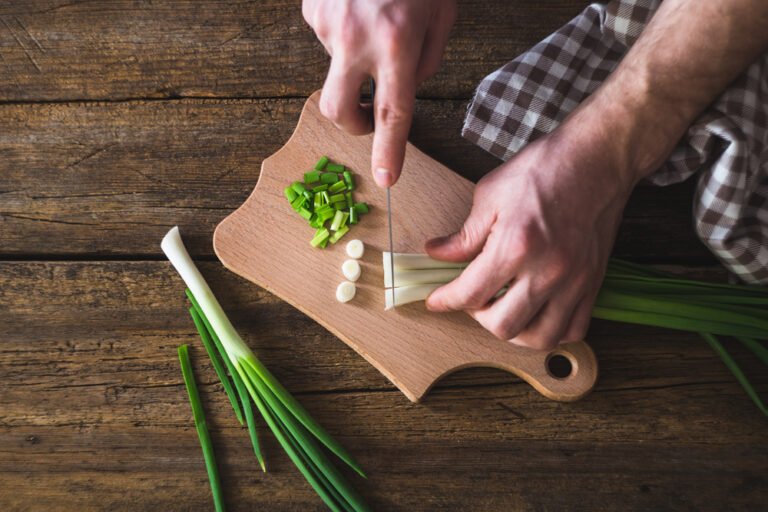 How to Grow Spring Onions From Seed at Home (2026 Guide)