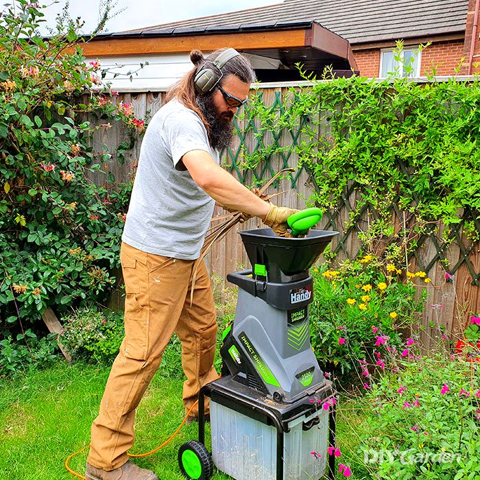 The Handy THISWB Electric Garden Shredder (Review  Best Price)