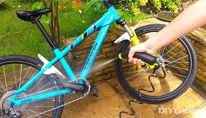 Karcher-OC3-Mobile-Outdoor-Cleaner-Review-bike