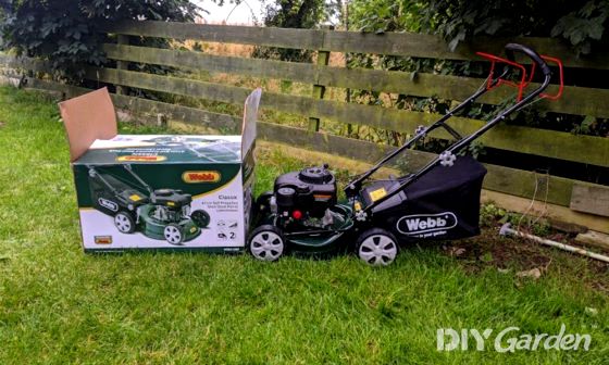 Webb-Classic-WER410SP-Self-Propelled-Petrol-Mower-Review