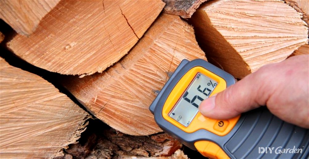 3 Best Wood Moisture Meters for Firewood (2024 Review UK)