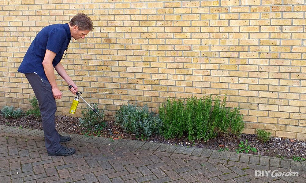 how to use a weed burner