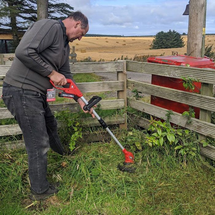 Einhell cheap cordless strimmer