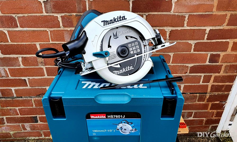 Makita HS7601J Hand held Circular Saw Review