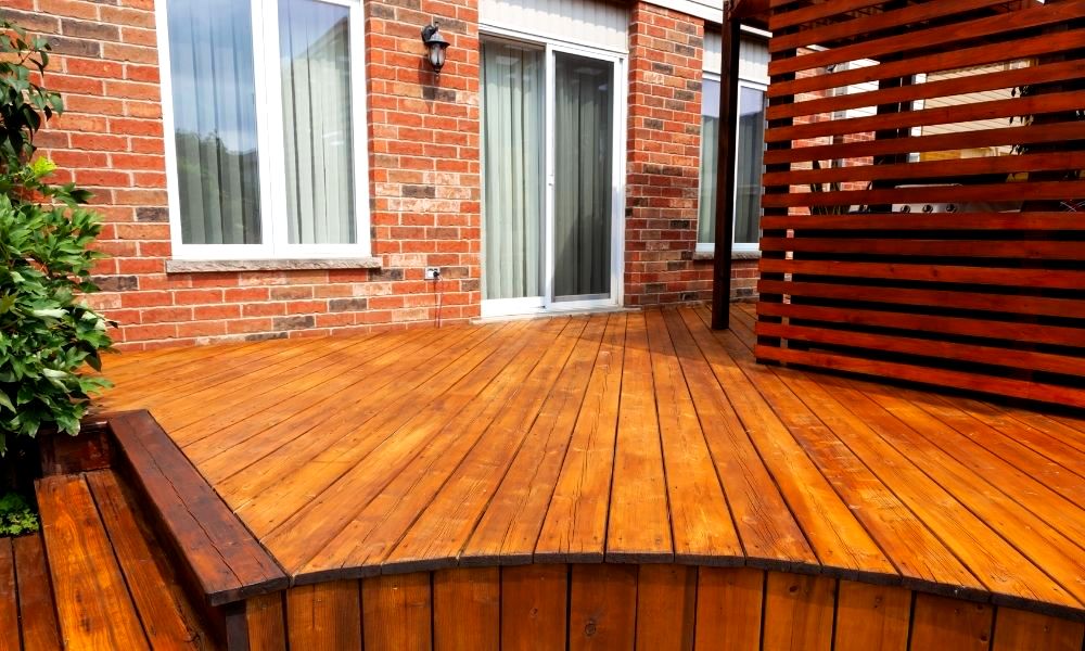how-to-stop-decking-being-slippery