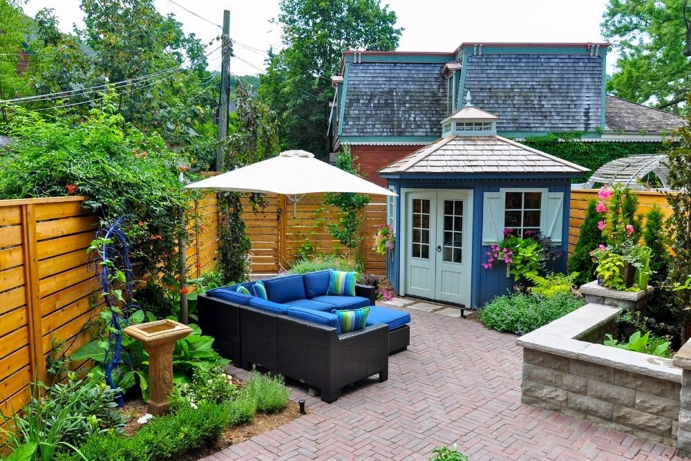 backyard-garden-shed