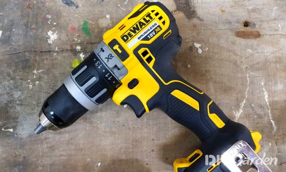 DeWalt-DCD796N-18-Volt-XR-Brushless-Hammer-Drill-Driver-Review