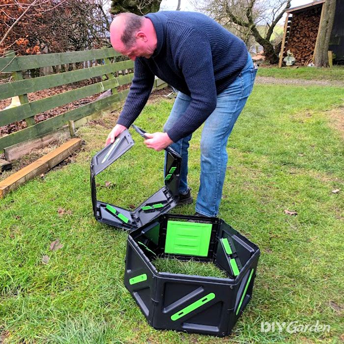 Garden-Point-Dual-Chamber-Tumbling-Composter-Bin-Review-assembly