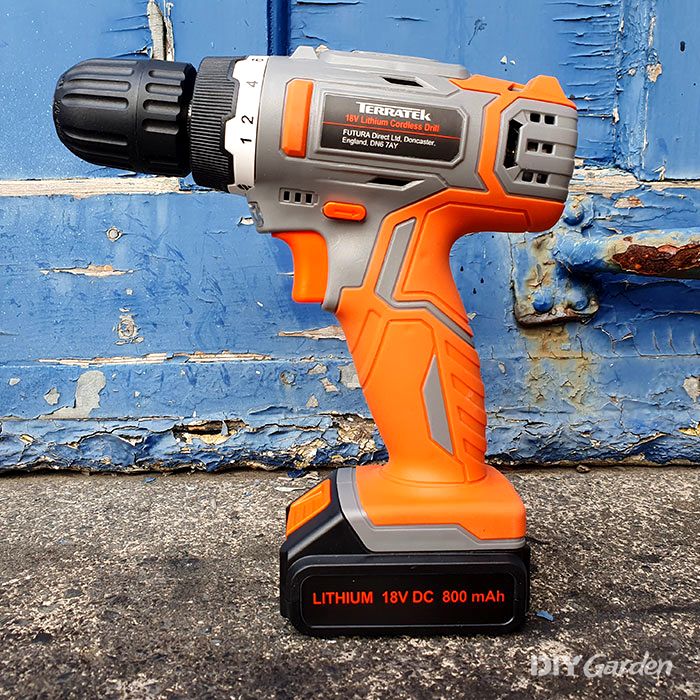 Terratek-FUT18V01-3-18V-Lithium-Cordless-Drill-Review-design