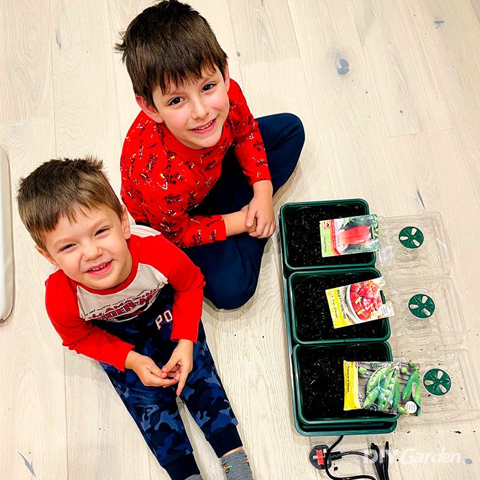 diy-garden-kids-setting-up-out-heated-electric-propagator