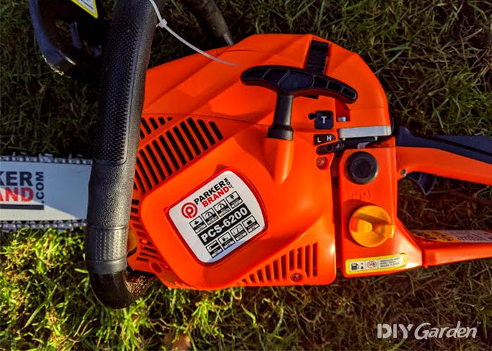 ParkerBrand-62CC-Petrol-Chainsaw-Review-power