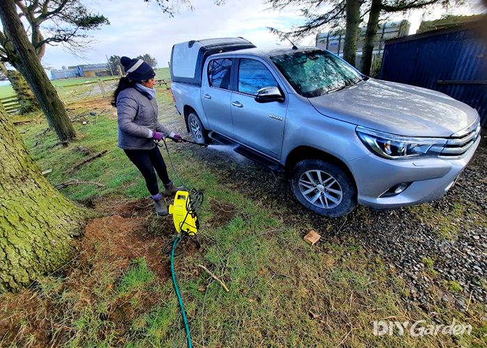 VYTRONIX-PW1500-Electric-Pressure-Washer-Review-ease-of-use