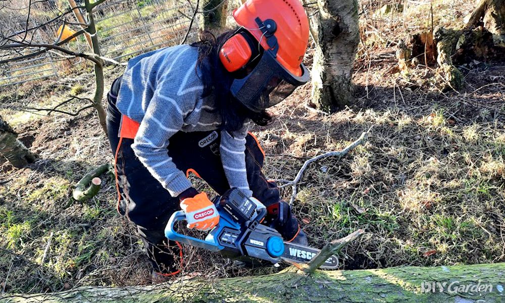 WESCO-36V-Cordless-Chainsaw-Review