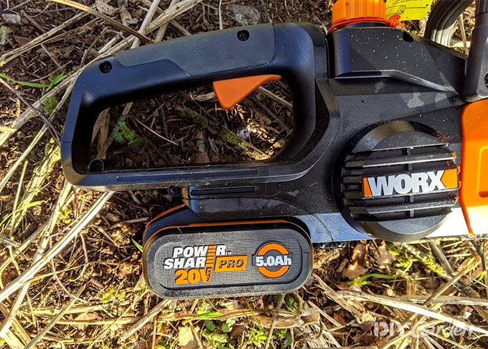 WORX-WG322E.9-Cordless-Chainsaw-Review-power
