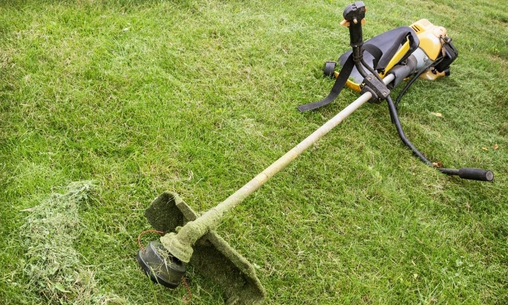 how-to-service-a-petrol-strimmer