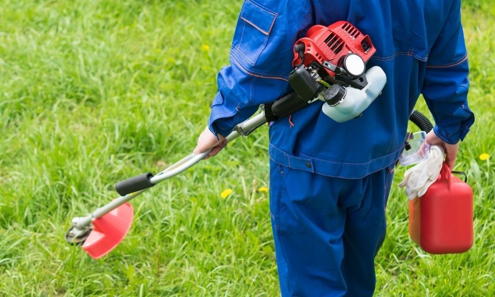 how-to-start-a-petrol-strimmer
