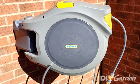 Hozelock-2595-Auto-Reel-Review