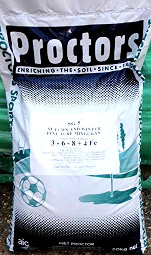 best-winter-lawn-fertilisers Proctors Autumn and Winter Lawn Feed (With Iron)