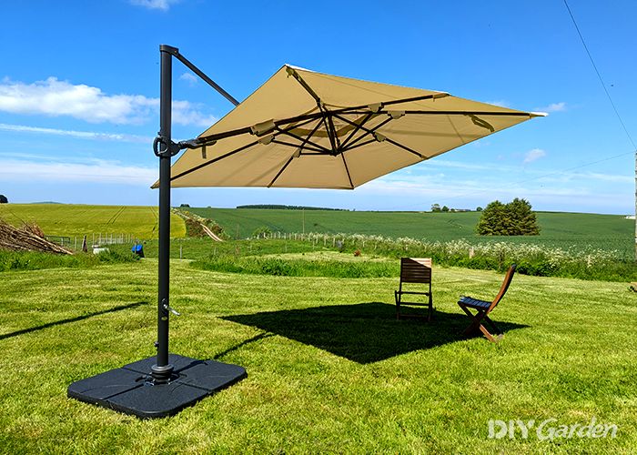 SORARA-ROMA-Basic-Cantilever-Parasol-Review-design