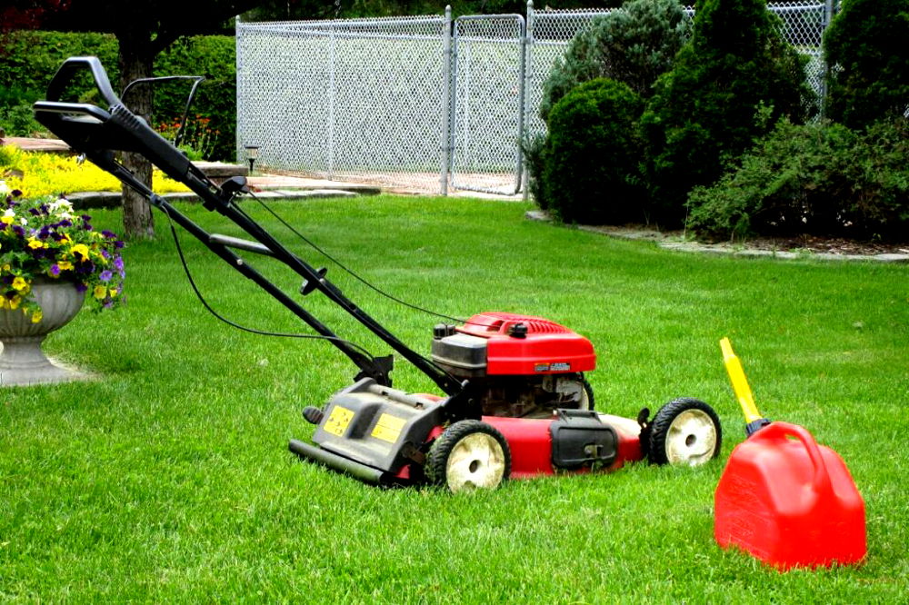 15 Reasons Why Your Petrol Lawn Mower Keeps Cutting Out