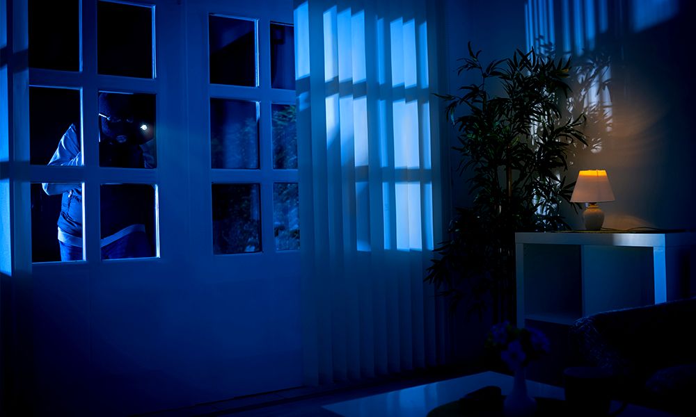 10-Things-Burglars-Look-For-(And-How-to-Avoid-Them)