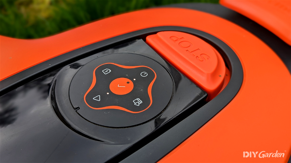 Flymo EasiLife 150 GO Robot Lawn Mower (2)